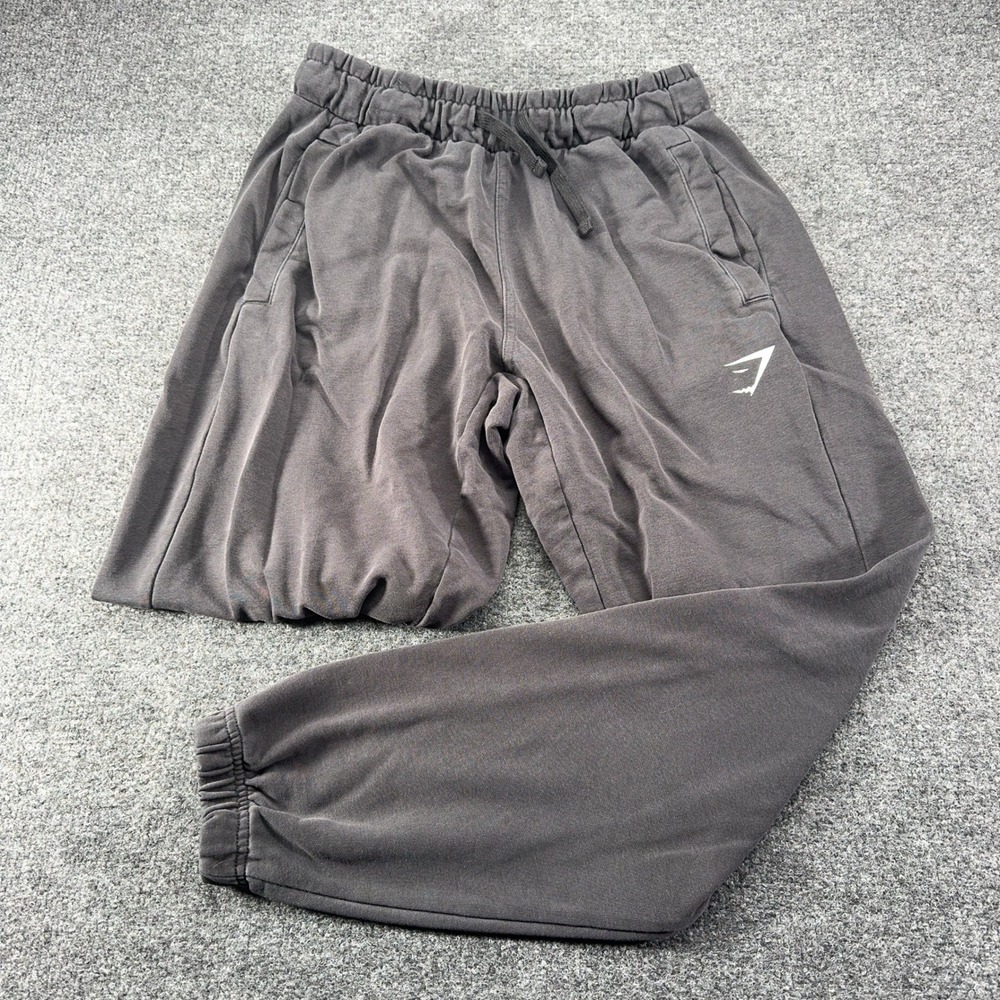 Gymshark Mens Small Gray Tapered Joggers Sweatpants Side Pockets Logo Drawstring
